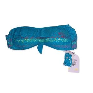 Jessica Simpson bikini top Size M NWT